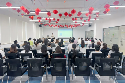 FarmaSino Strengthens Workplace Safety with Comprehensive AED Emergency Response Training