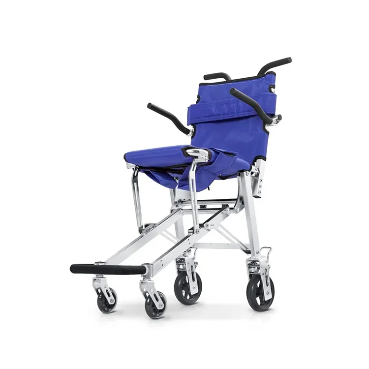 Fauteuil roulant de transport en aluminium avec propulsion