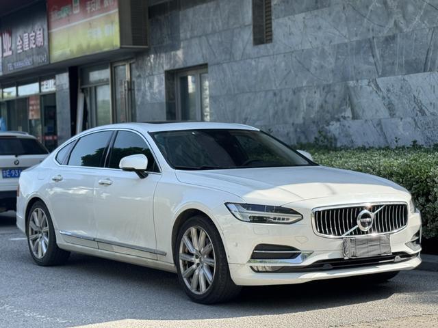 Comment identifier les meilleures voitures d'occasion pour une fiabilité à long terme ?