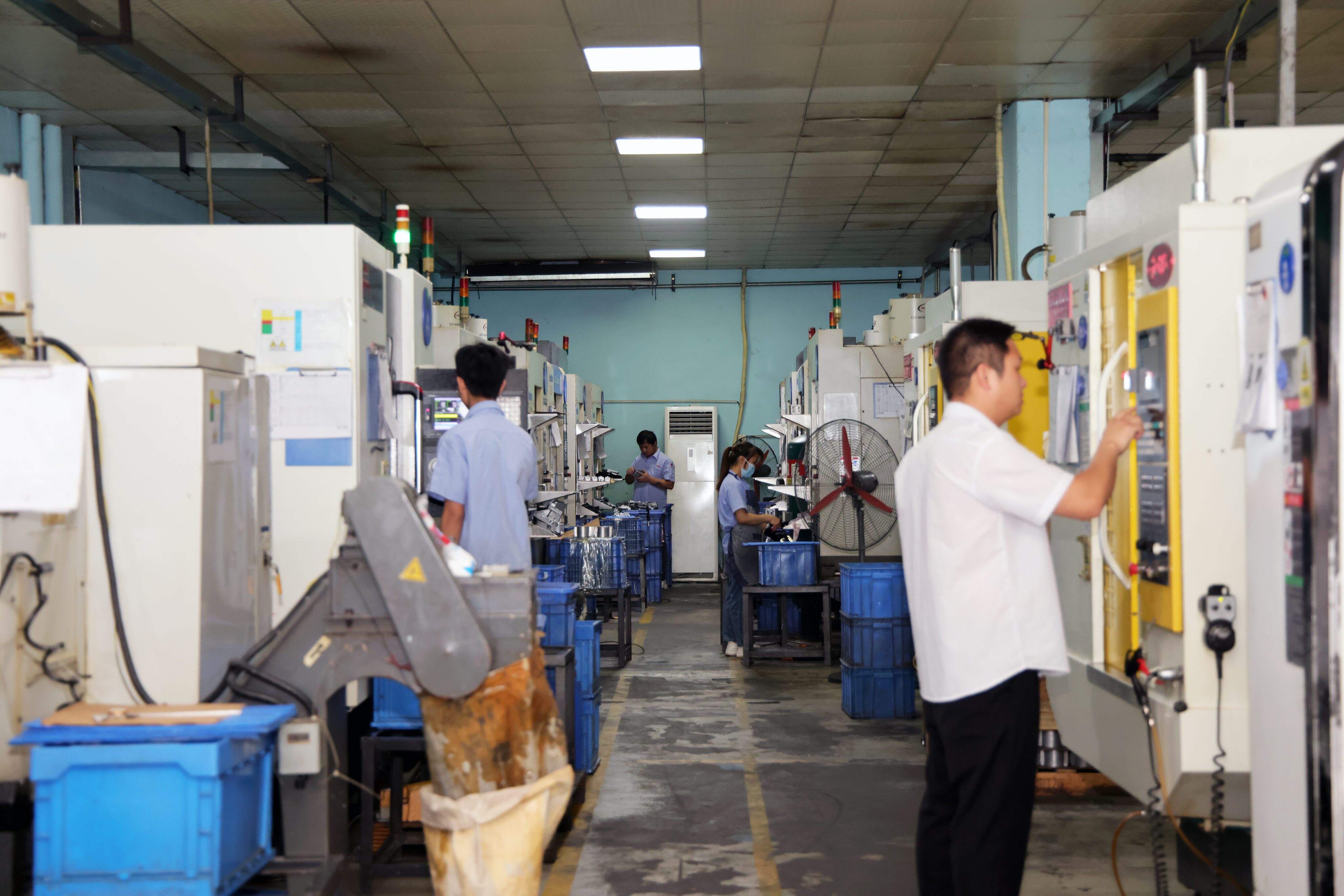 In-house CNC machining and heat treatment supporting aluminum casting supplier integration