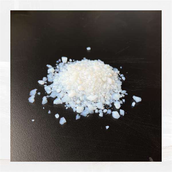 Uncover the unique properties of aerogel cubes for sale