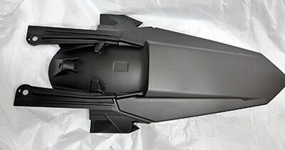  Plastic injection molding