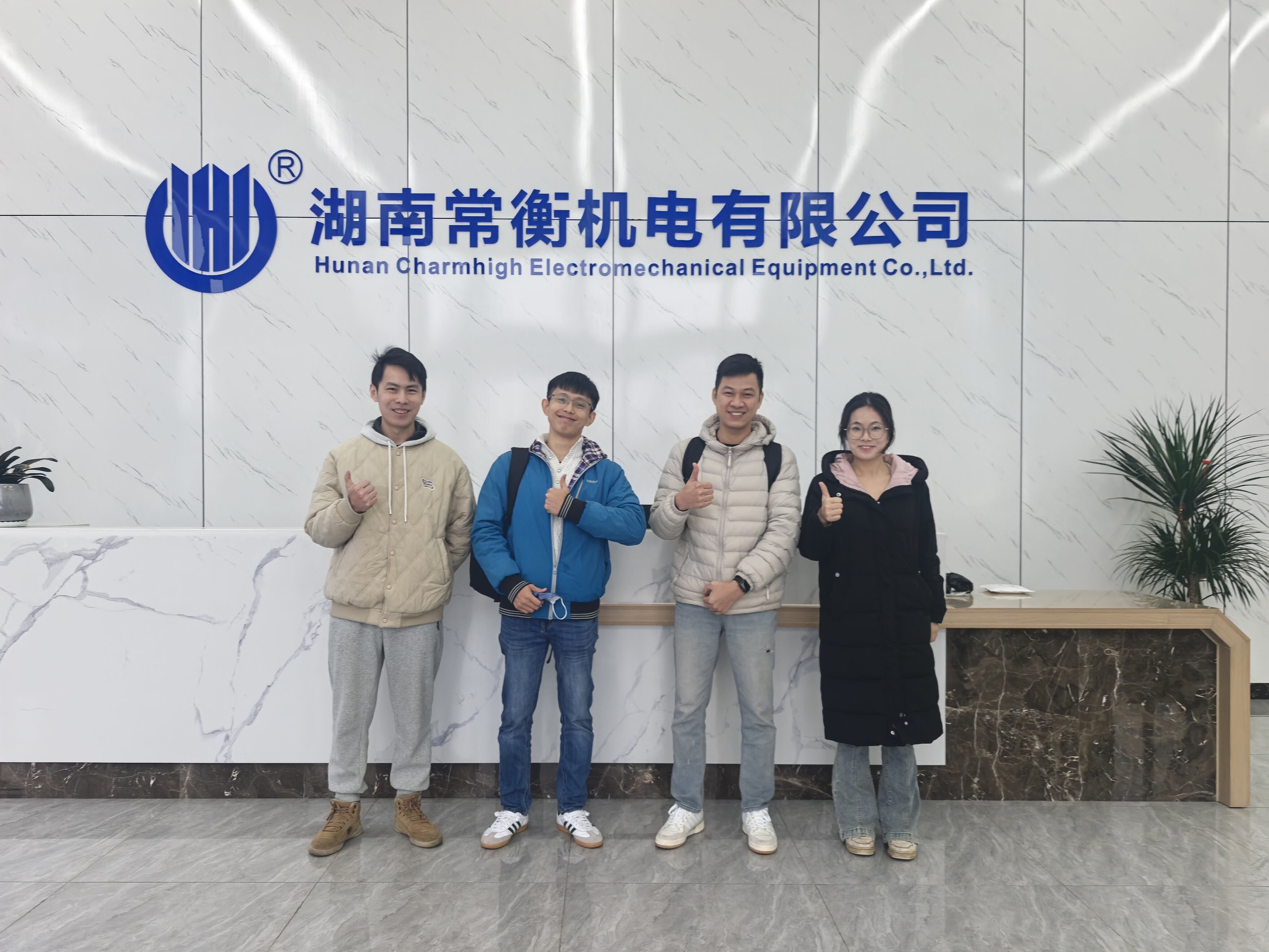 Vietnamese customers visited the factory