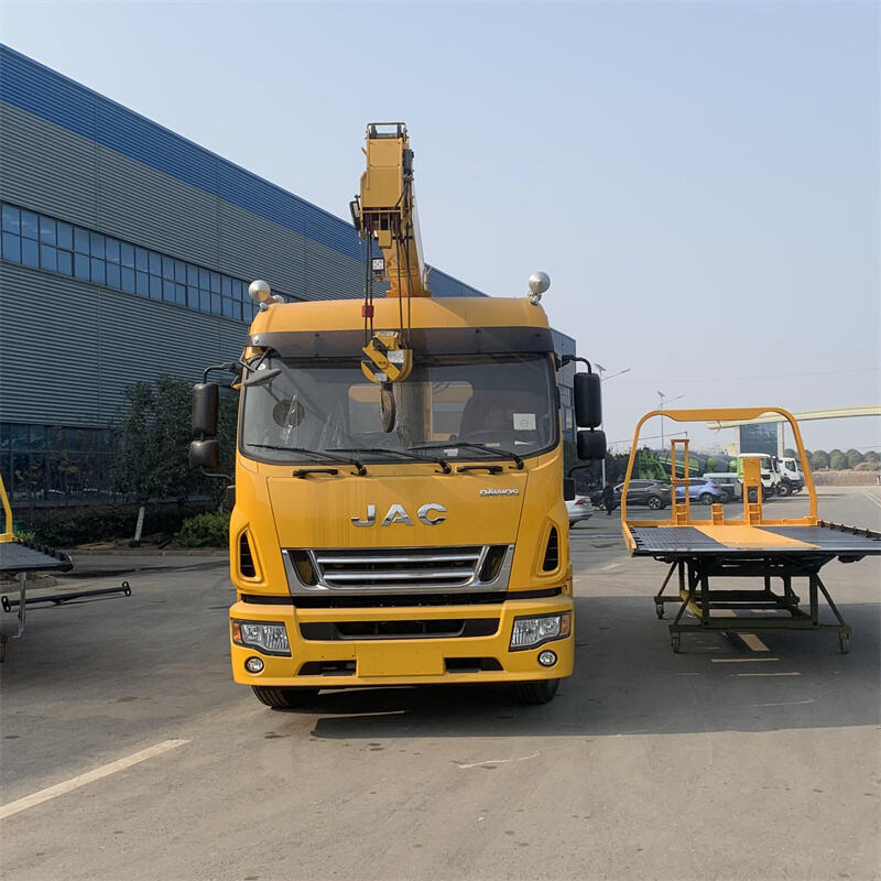 tow truck with crane
