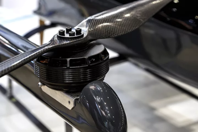 Applications and advantages of carbon fiber materials in industry