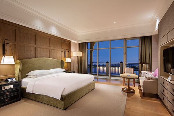 Downlights para sa Hilton hotel, Pransya