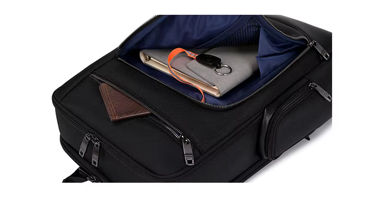 Custom Logo 18L Volume Fit 16 Inch Laptop Usb Charging Port Waterproof 1680d Fabric Men Travel Bagpack manufacture