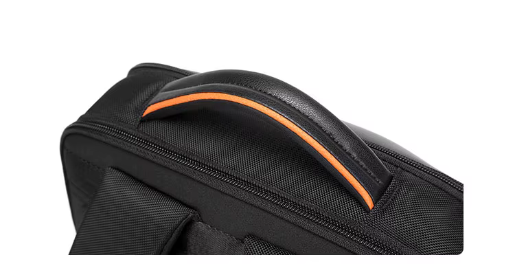 Custom logo Microfiber Leather 18 Liter Volume Fit 16 Inch Laptop Hot Selling Usb Charging Office Backpack for Men manufacture
