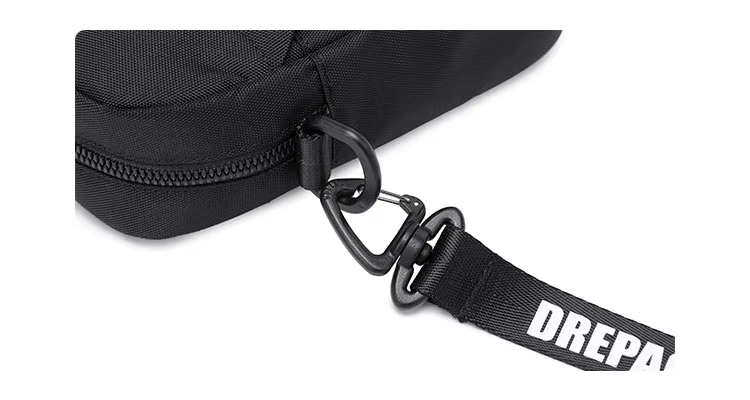 Custom logo polyester fabric 1.5L volume daily use hot design streetwear unisex sling bag supplier