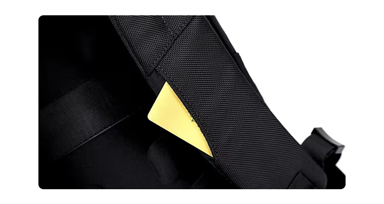 Custom logo Waterproof 1680d Polyester 20 Liter Volume Fit 16 Inch Laptop Shoes Compartment Backpack for Travel details