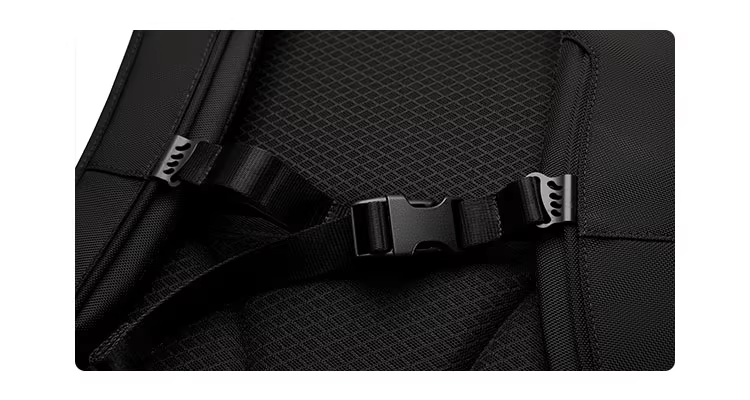 Custom logo Waterproof Polyester Fabric 28 Liter Volume Fit 16 Inch Laptop Expandable Travel Backpack for Men manufacture