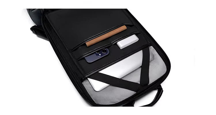 Custom Logo 18L Volume Fit 16 Inches Laptop Usb Cable Water Repellent Polyester Designer Laptop Back Pack manufacture