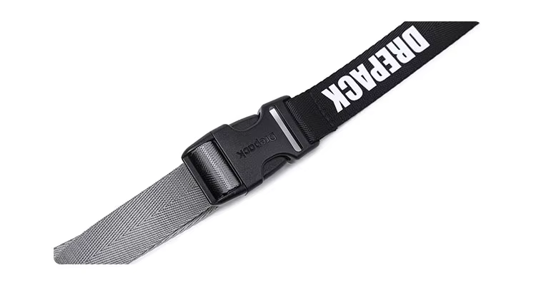 Custom logo polyester fabric 1.5L volume daily use hot design streetwear unisex sling bag manufacture