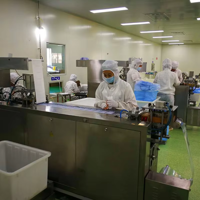 Disposable Antiskid Overshoe PP Dotted Sole Disposable Dotted Sole  Nonslip Overshoe Shoe Cover factory