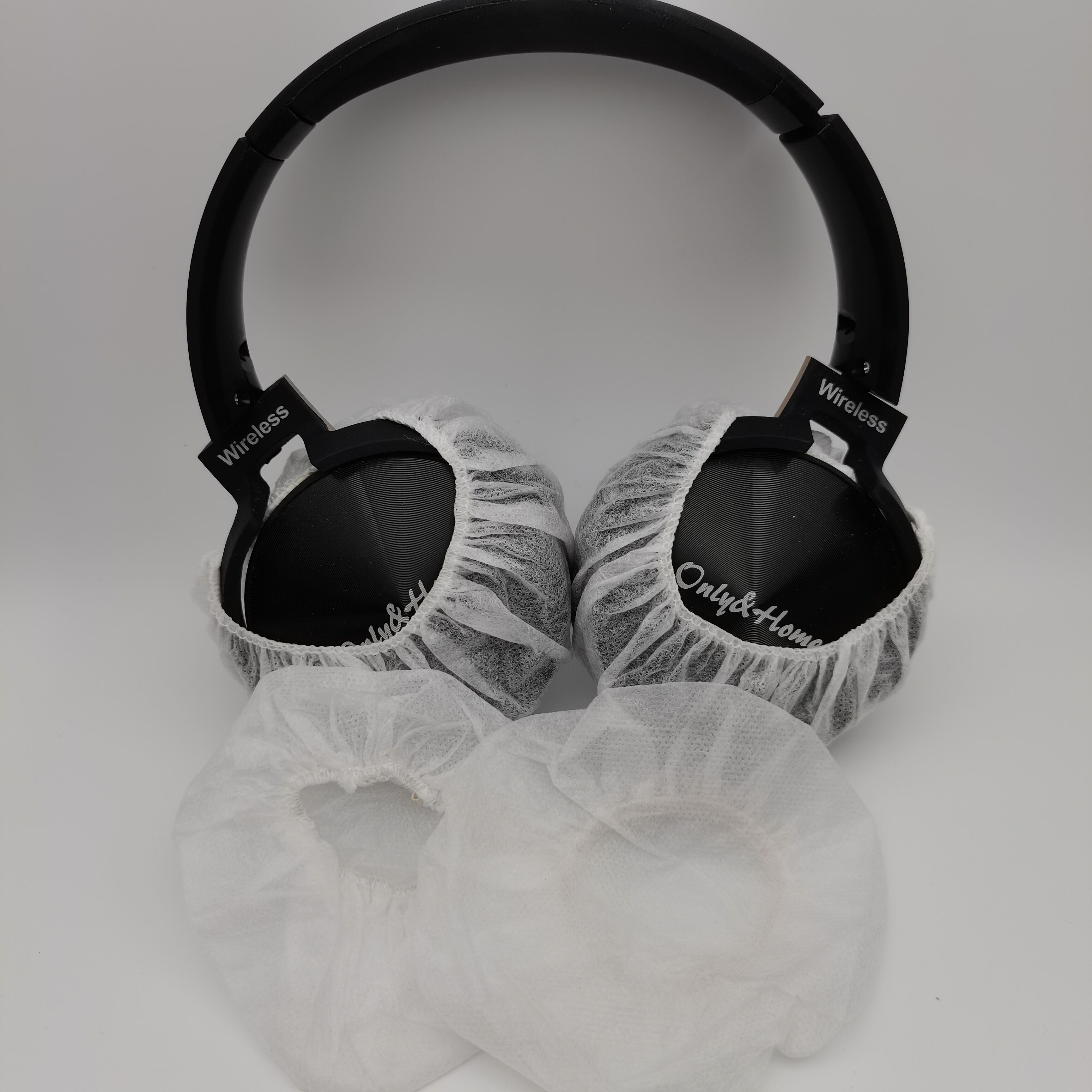 How to use MRI headphone cover in medical scans?