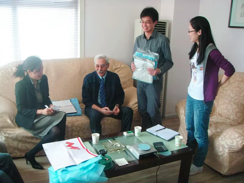 Disposable Non Woven Disposable Bra Underwear supplier