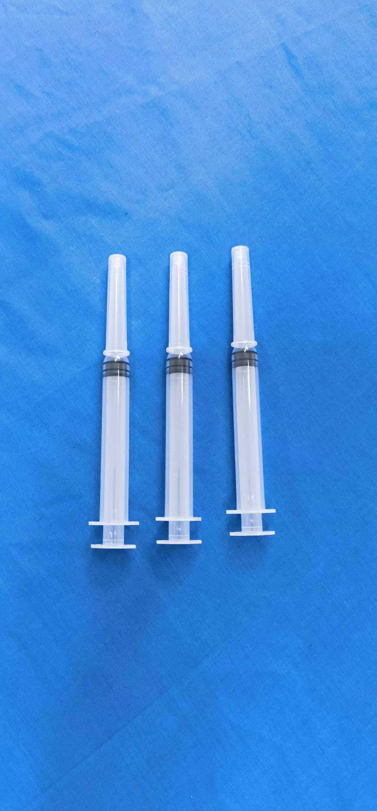 편안함과 정밀도를 향상시키기 위한 사전 충전형 질용 어플리케이터