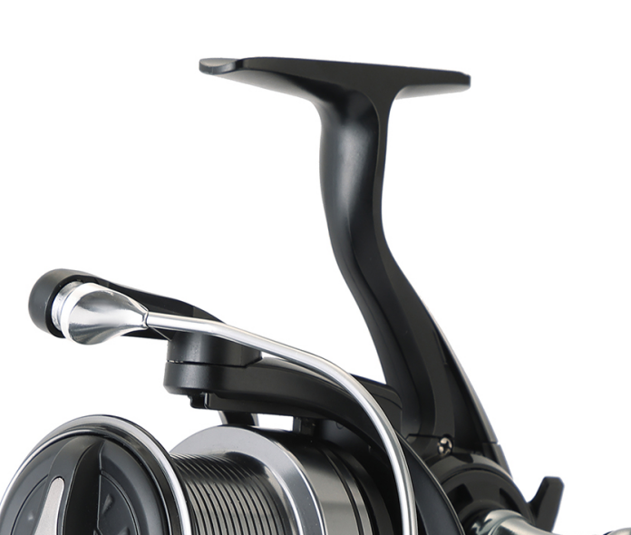 Прилагодливо и испорака внатре во рокот за глобални пазари