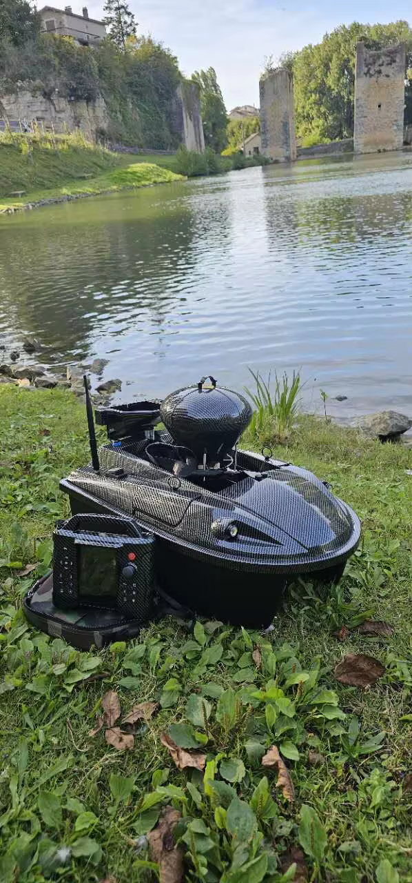 M60-Plus Fishing Bait Boat with GPS +sonar Fishing Finder +color Display Screen + Dispenser + Rear Bin factory