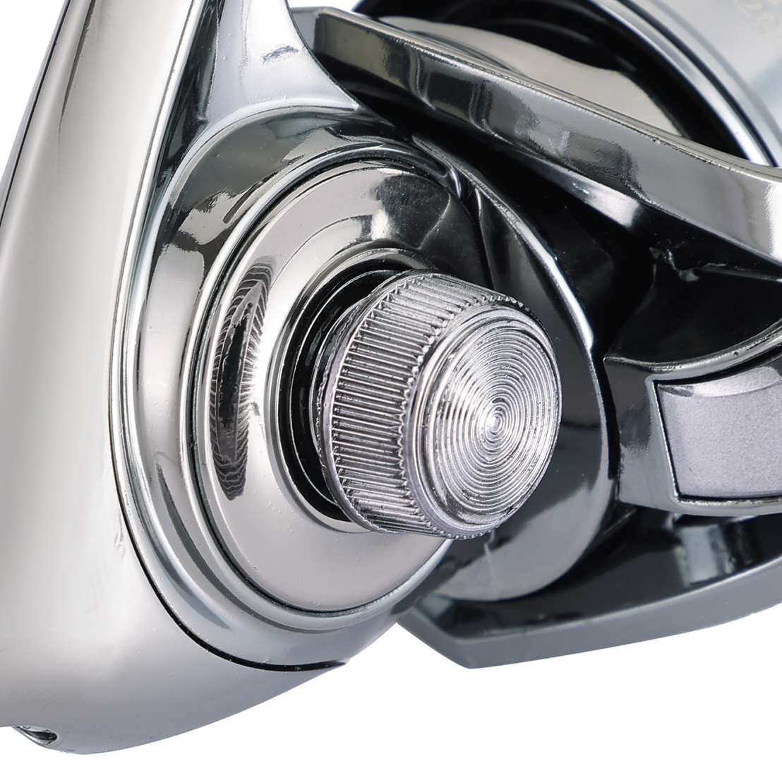 Lightweight & Durable for All Day Feeder Sessions