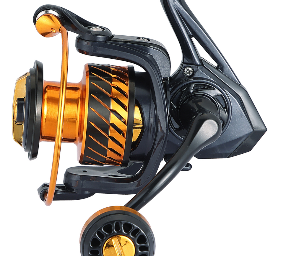 Lightweight & Durable for All Day Feeder Sessions