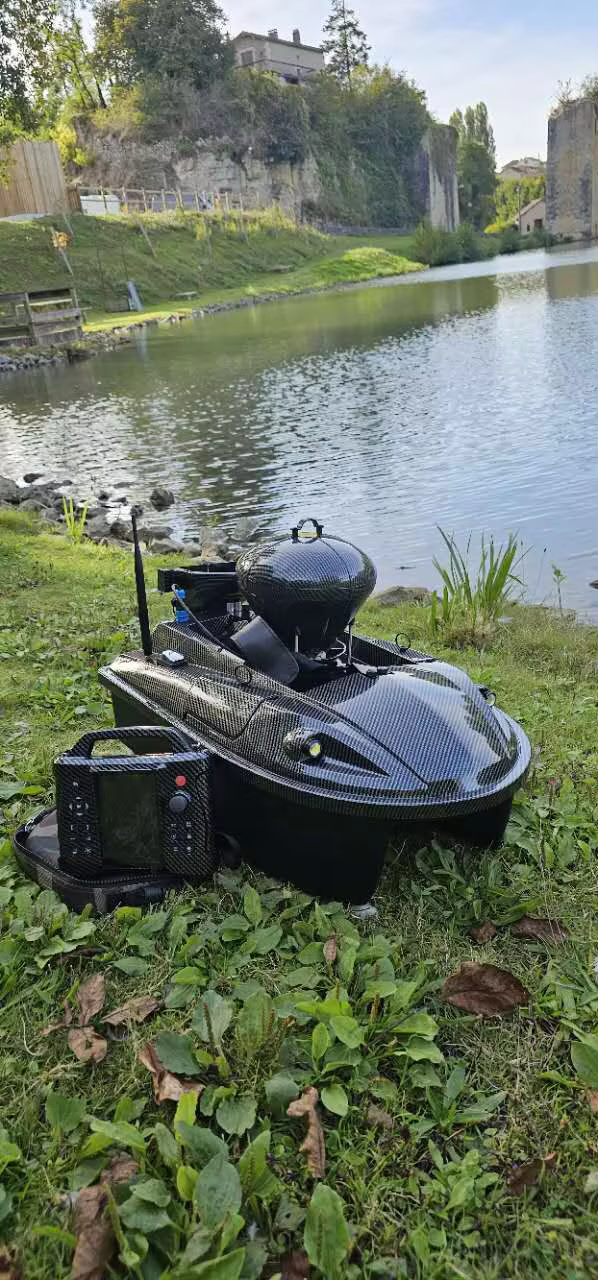 M60-Plus Fishing Bait Boat with GPS +sonar Fishing Finder +color Display Screen + Dispenser + Rear Bin factory