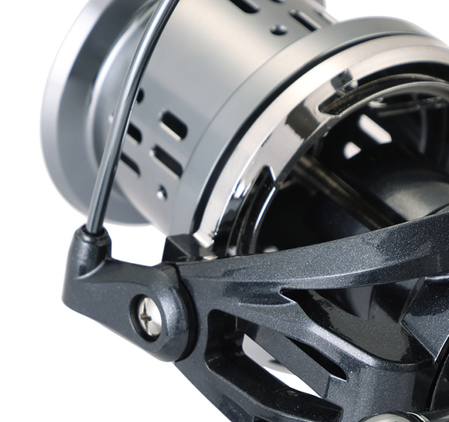 Прилагодливо и испорака внатре во рокот за глобални пазари