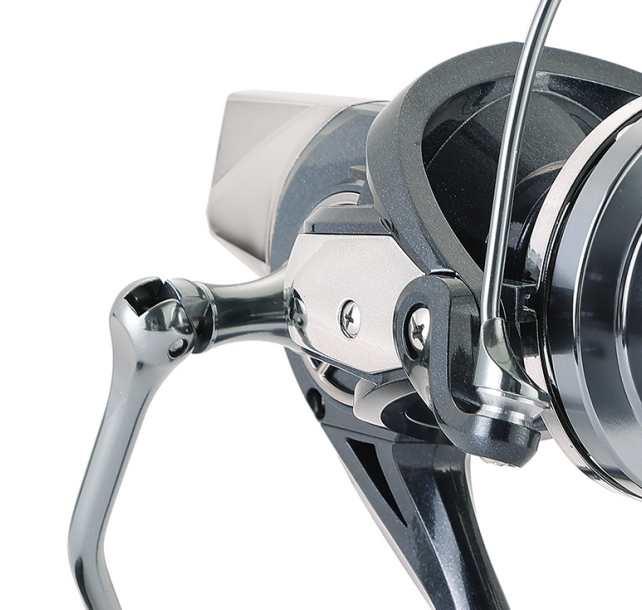 Прилагодливо и испорака внатре во рокот за глобални пазари