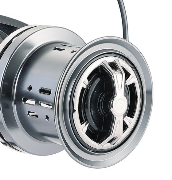 Стабилни перформанси во ветровити услови