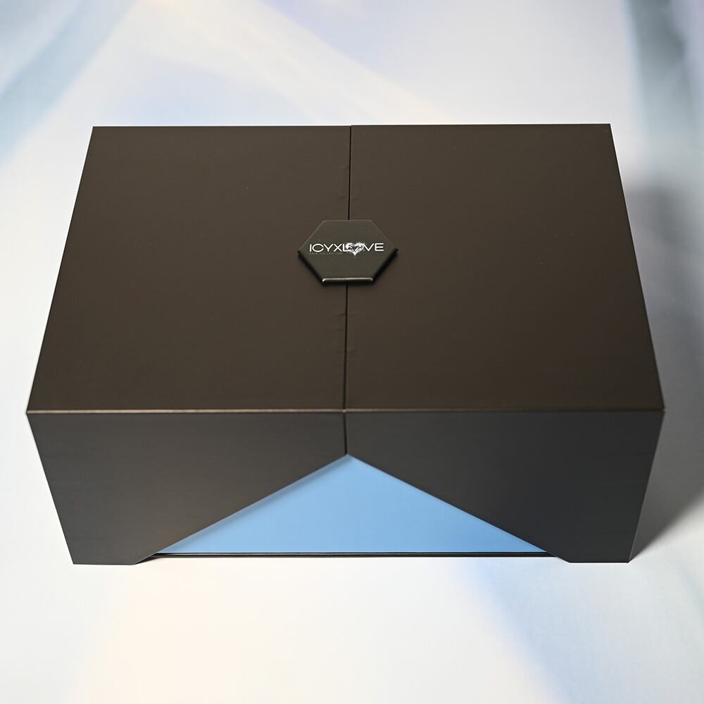 Premium Eye-catching Innovation Packaging Two Doors That Open From the Middle Rigid Present Gift Box with Magnetic Closure
