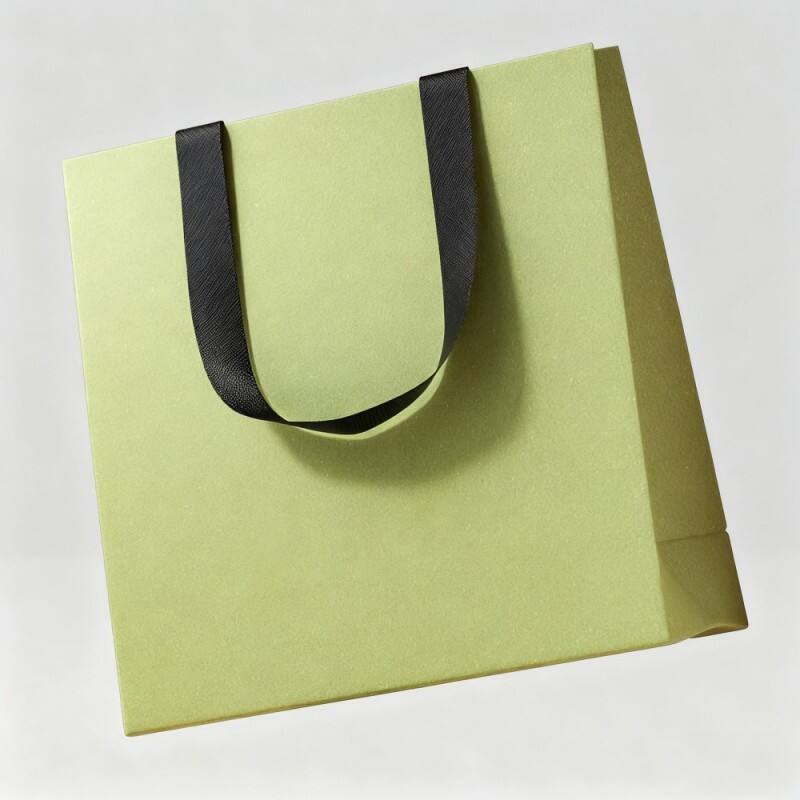 Luxury Customized Logo Biodegradable Jewelry Cosmetic Candle Perfume Boutique Gift Packaging Paper Bag