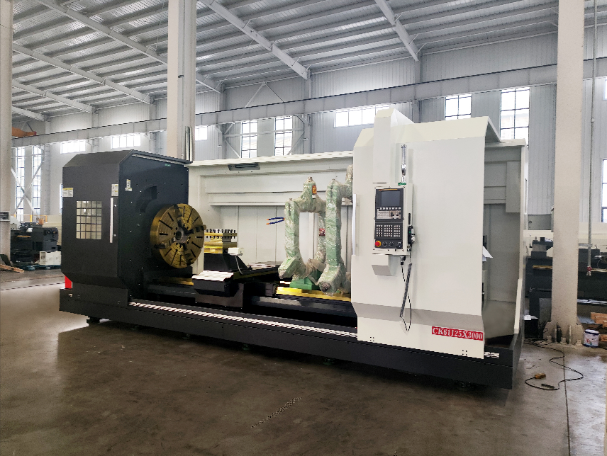 What CNC metal lathes comply with ISO quality standards?