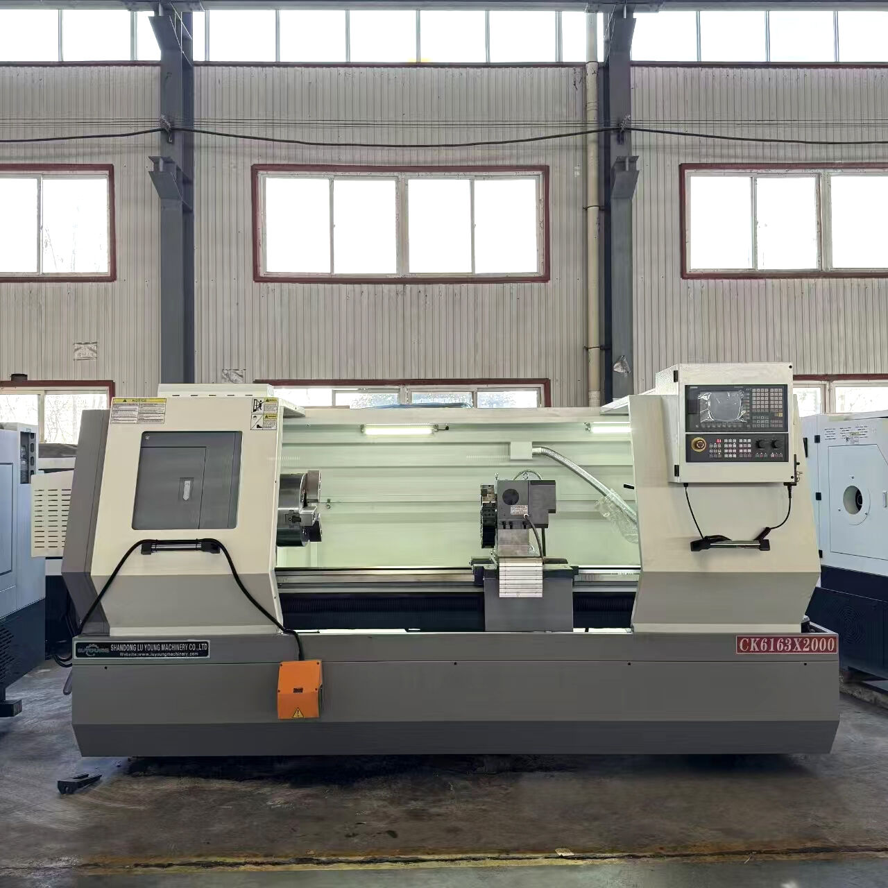 What CNC lathe machine options suit high-volume production?