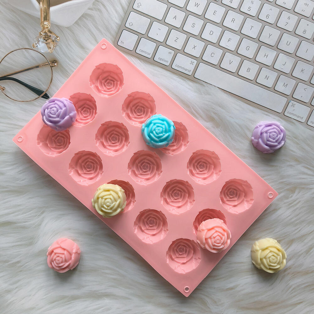 فرصات تخصيص وتأطير علامات تجارية لا محدودة