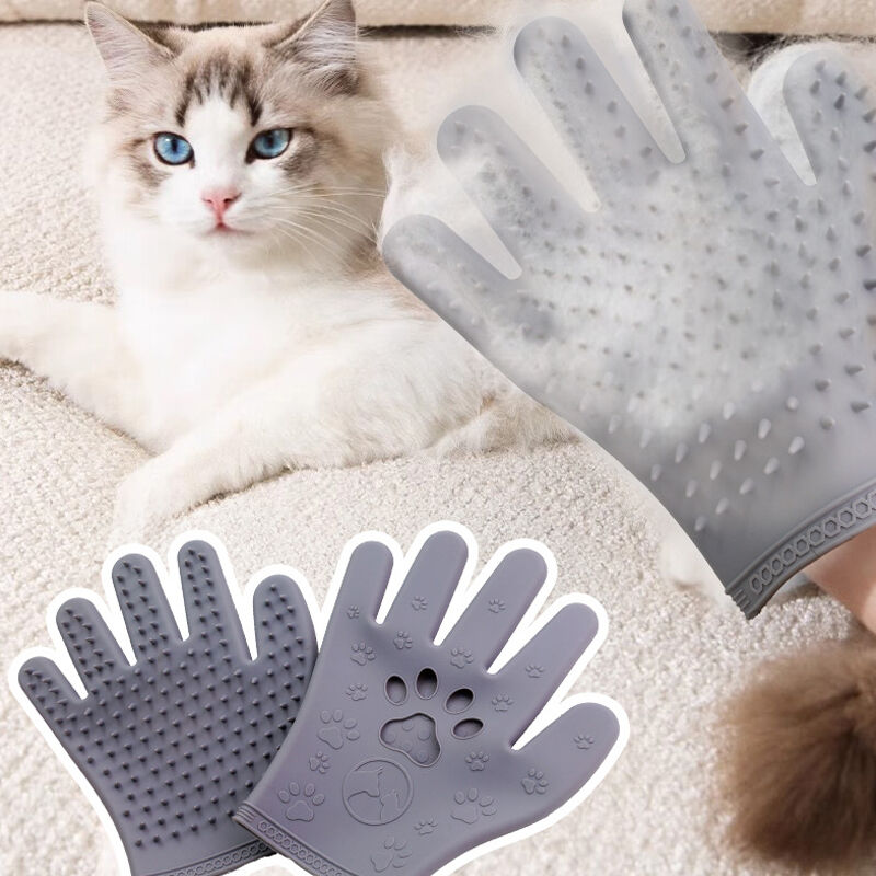 Pet Fur-Infused Silicone Gloves