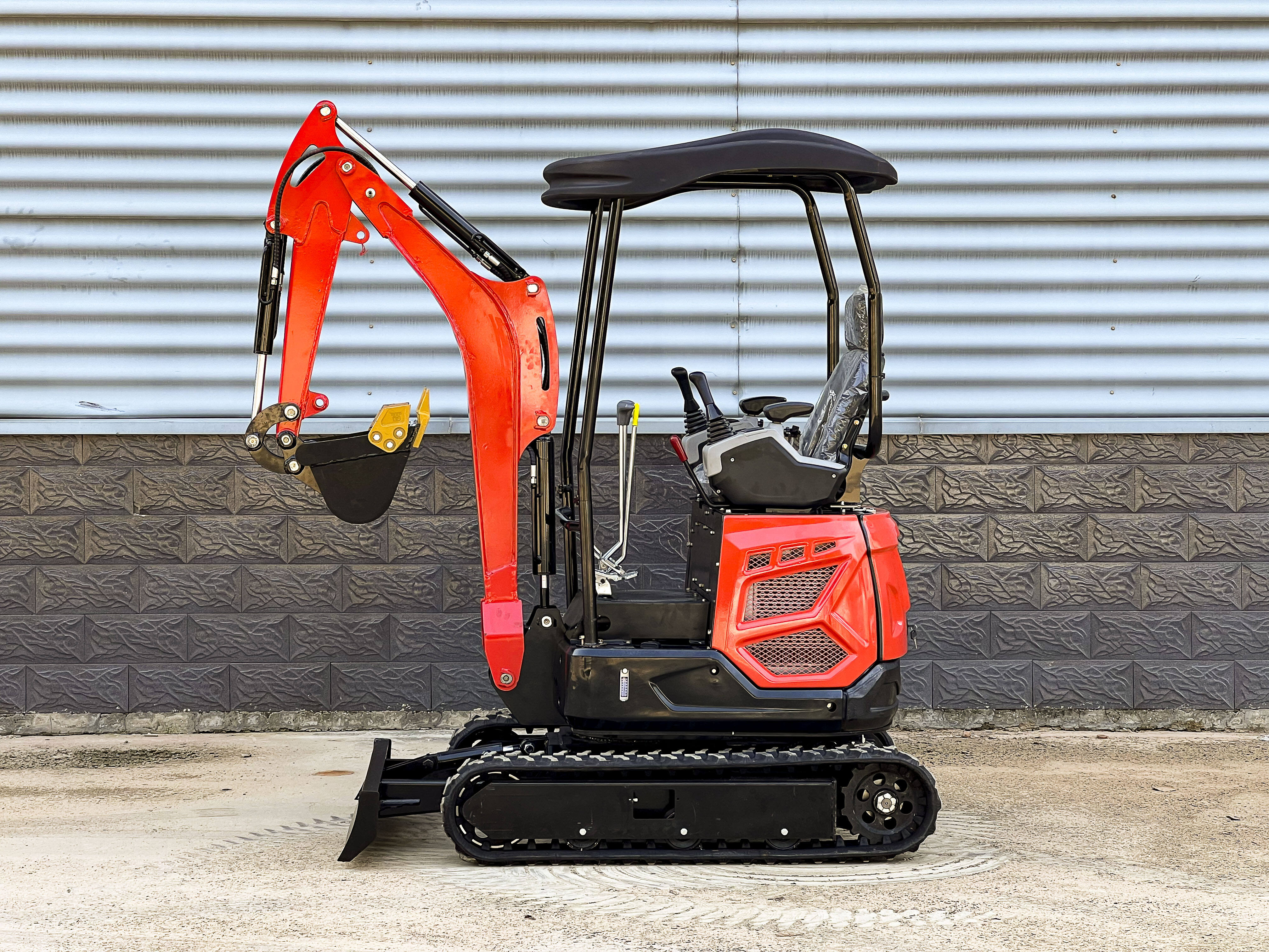 Escavatore LV18