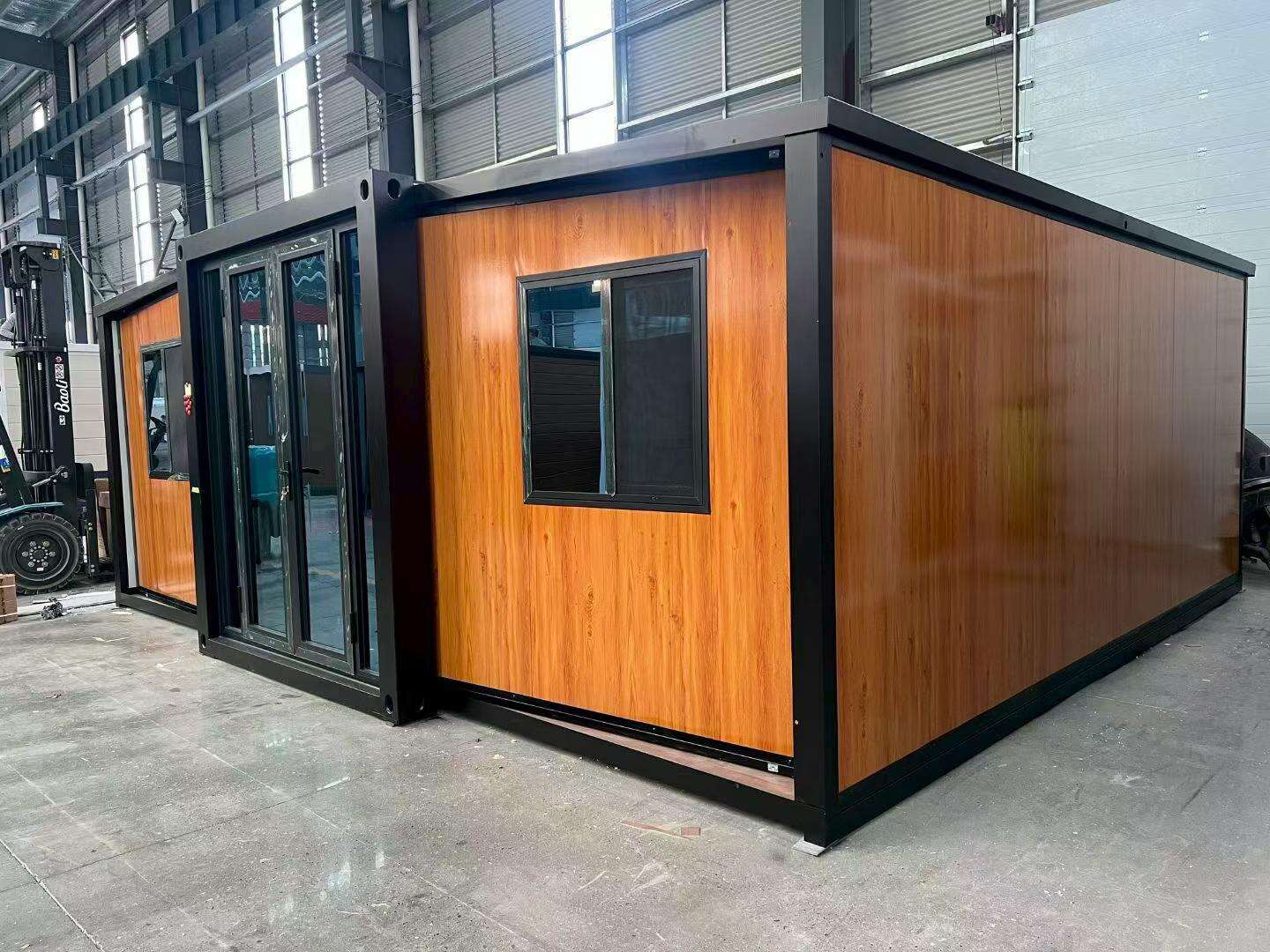 A Smarter Way to Build Holiday Cabins 35 Units 20ft Expandable Container Houses Delivered to Australia