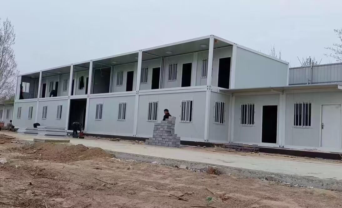 How to Assemble Easytobuild Container Home Without Professional Help?