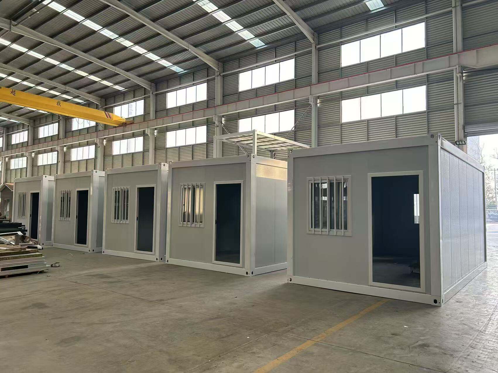 From Temporary Housing Problems to Smart Modular Solutions