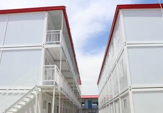 2000 Sets Fast Assembly Container Houses Exported to Nigeria A 3-Storey Workers Dormitory Project by XINOUDA Steel Structure