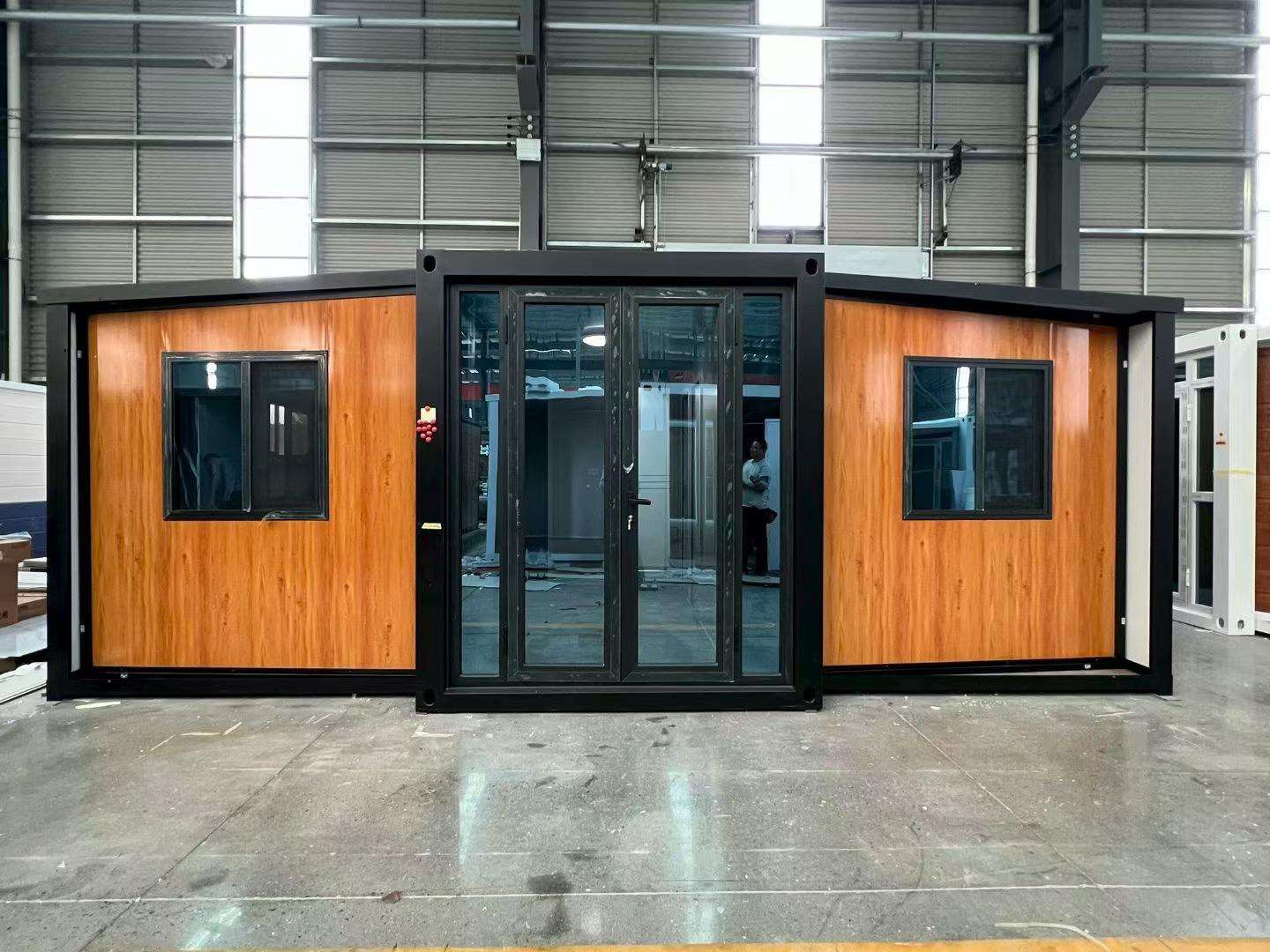 A Smarter Way to Build Holiday Cabins 35 Units 20ft Expandable Container Houses Delivered to Australia