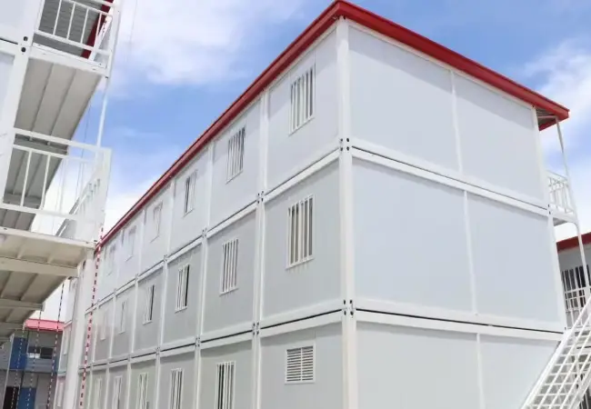 2000 Sets Fast Assembly Container Houses Exported to Nigeria A 3-Storey Workers Dormitory Project by XINOUDA Steel Structure