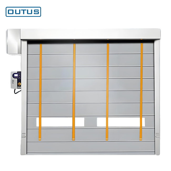OUTUS Yüksek Hızlı Makaslı Kapı | 1,2 m/s PVC Kumaş, Depo Yük Rıhtımı İçin
