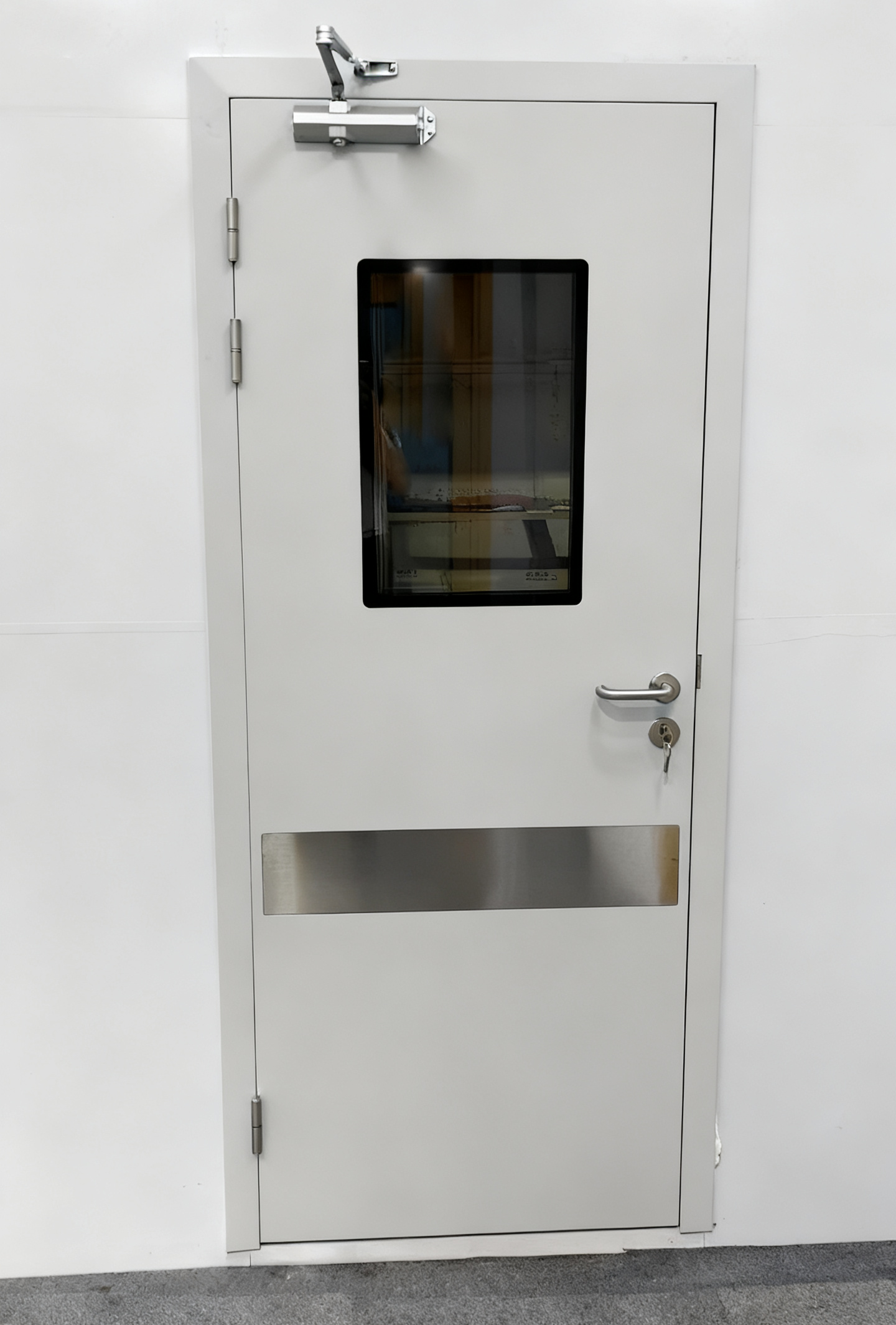 OUTUS Çelik Güvenlik Kapısı | Yangına Dayanıklı, Endüstriyel Binalar ve Fabrika Girişleri için CE Sertifikalı