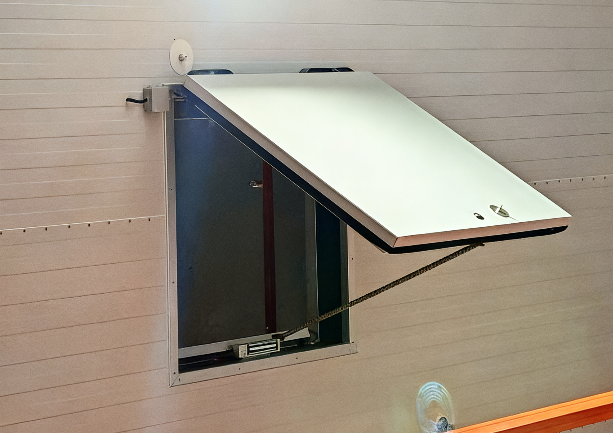 Electric Curved Chain Window Opener | Remote + Auto Rain Sensor