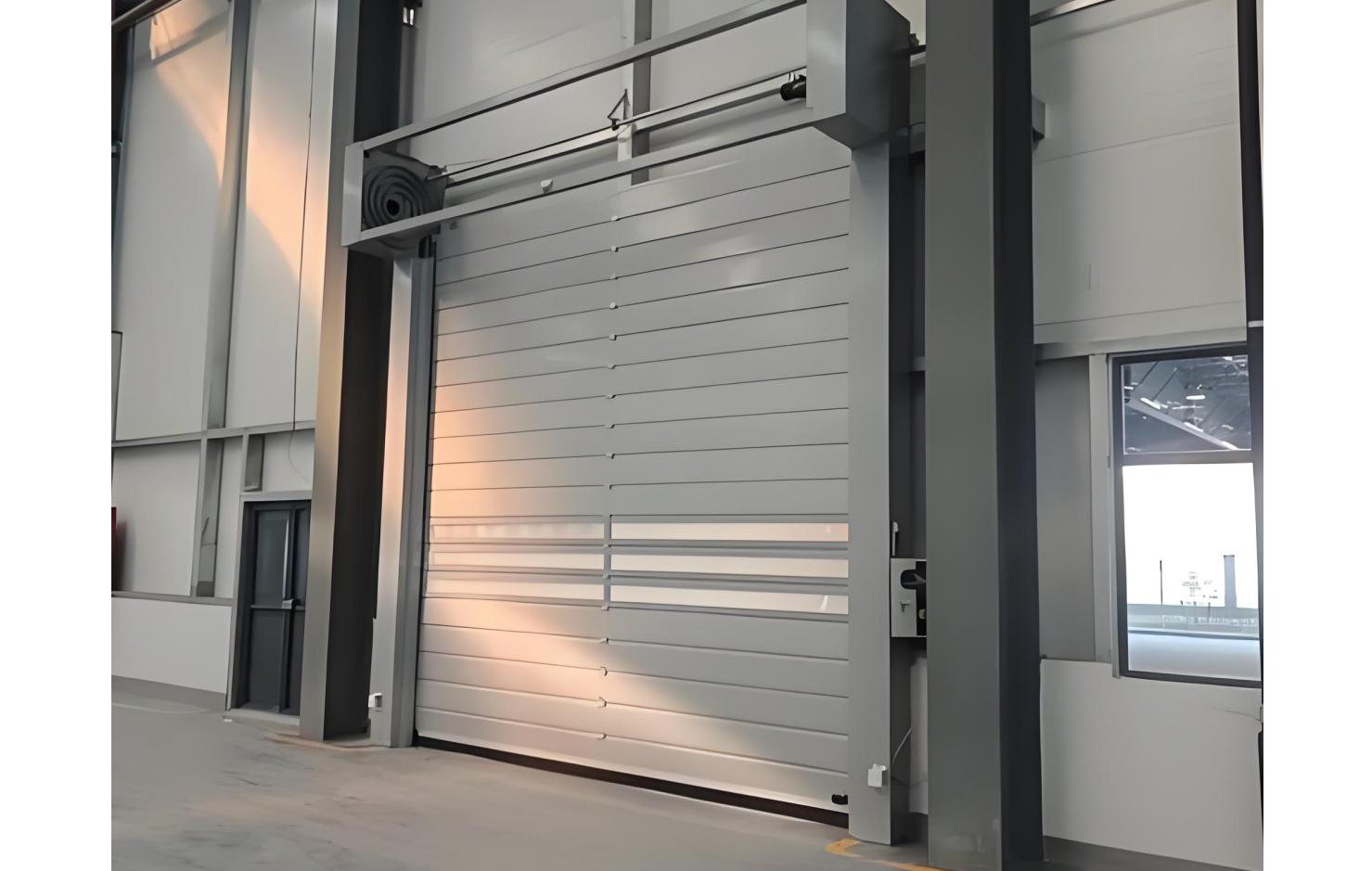 Turbine rigid rapid door