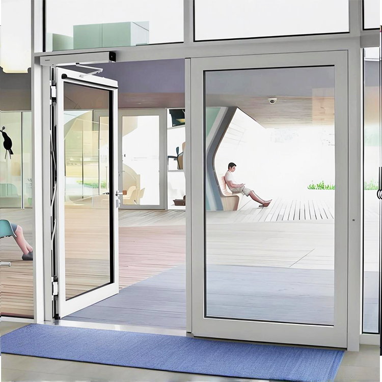 motor para puerta batiente de 90°: sistema inteligente de accionamiento con interbloqueo y sincronización para puertas dobles