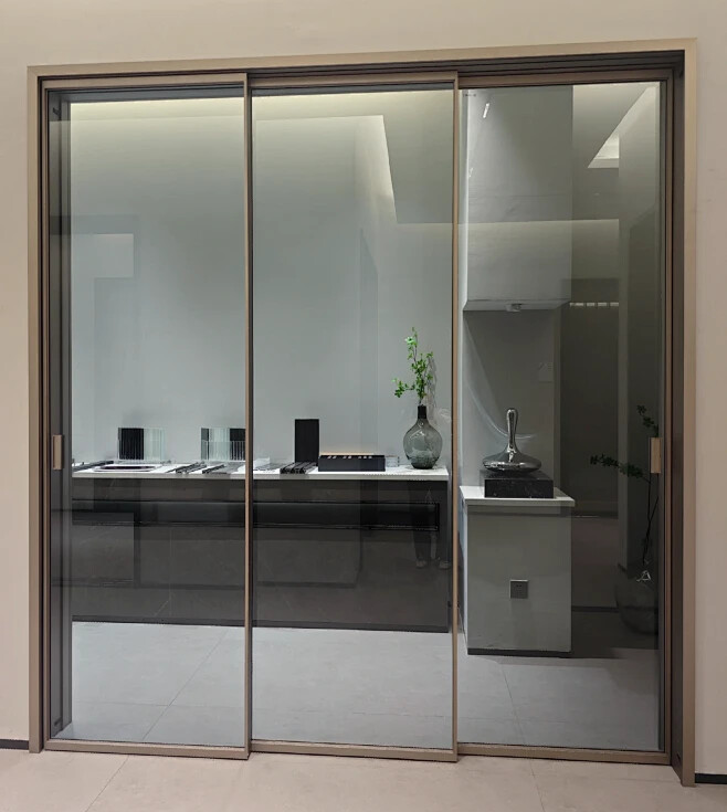 نظام OUTUS ECDrive للانزلاق التلقائي للباب مع مستشعر، باب كامل منزلق