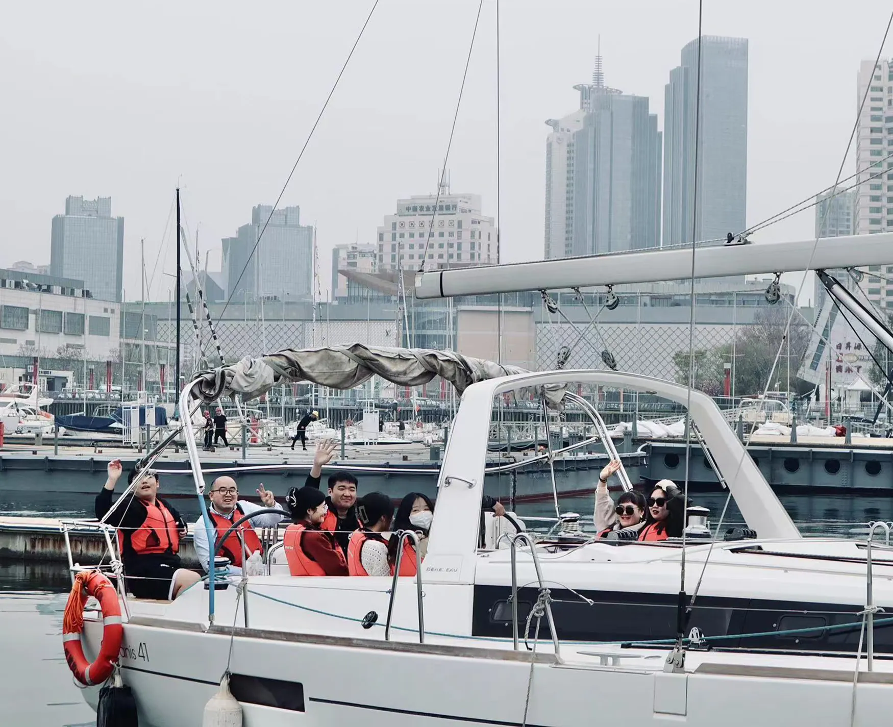 The Best Electric Wheelchair Sales Team in China.png