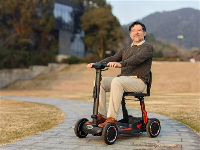 تظهر دراجات التوصيل الكهربائية كخيار مفضل جديد للتنقل القصير المسافة في المدن؛ ومن المتوقع أن تنمو مبيعاتها في السوق الأوروبية بنسبة 22% في عام 2025